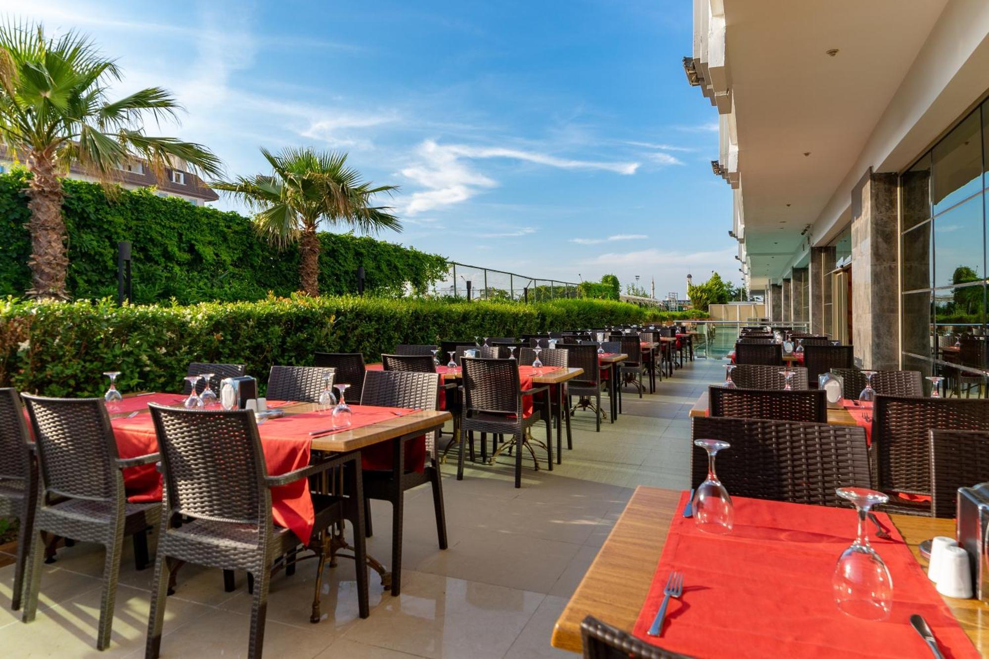Armas Life Belek Hotel Exterior photo