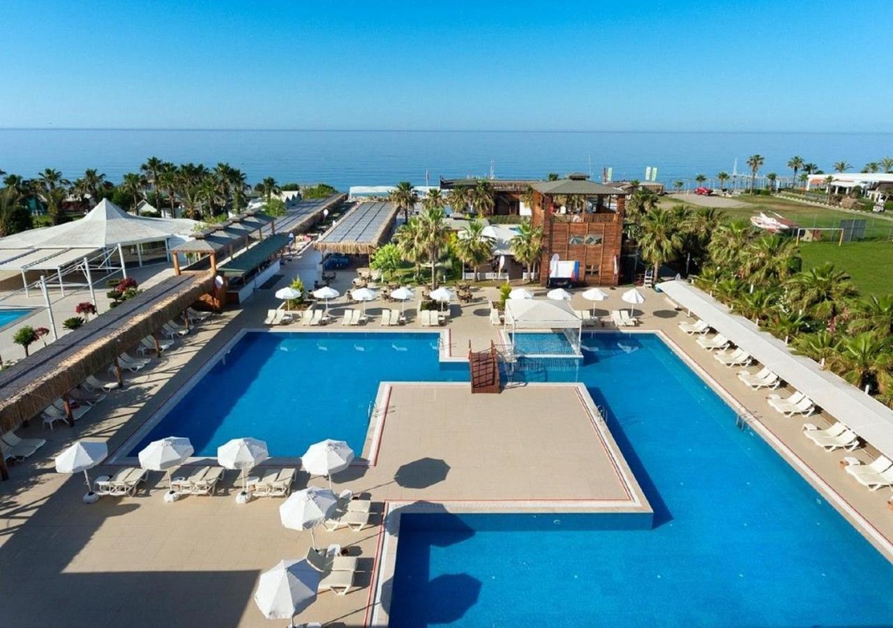 Armas Life Belek Hotel Exterior photo